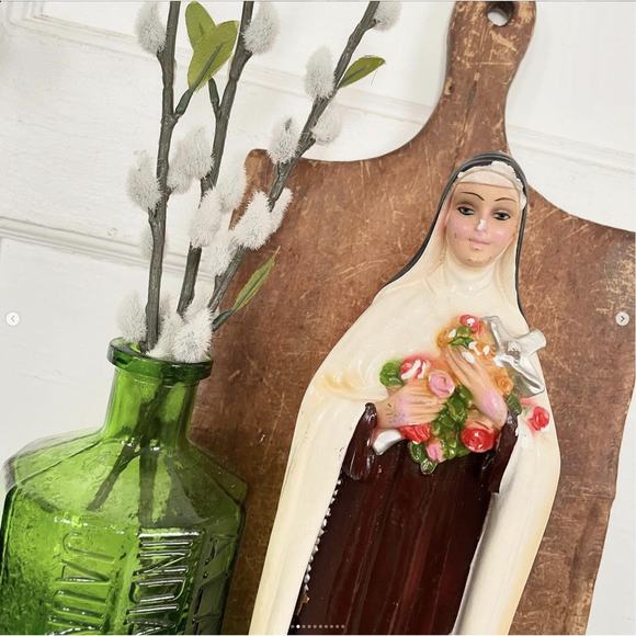 Vintage St. Therese Lisieux Little Flower Chalk Statue Columbia Italy Saint - Picture 2 of 10